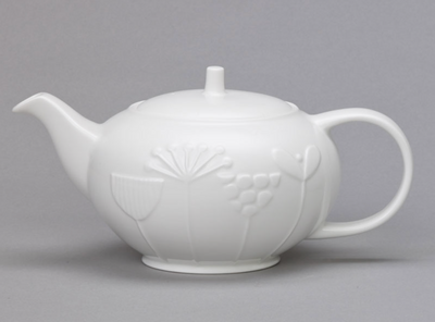 Bone China Teapot White Plumb Meadow